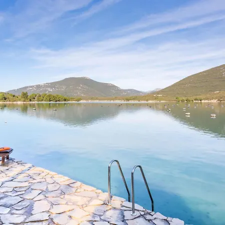 Apartament Waterfront Oasis-1 By Interhome *