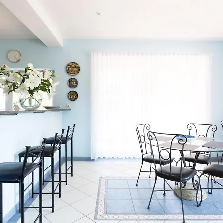 Lägenhet Waterfront Oasis-1 By Interhome
