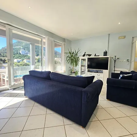 Waterfront Oasis-1 By Interhome *